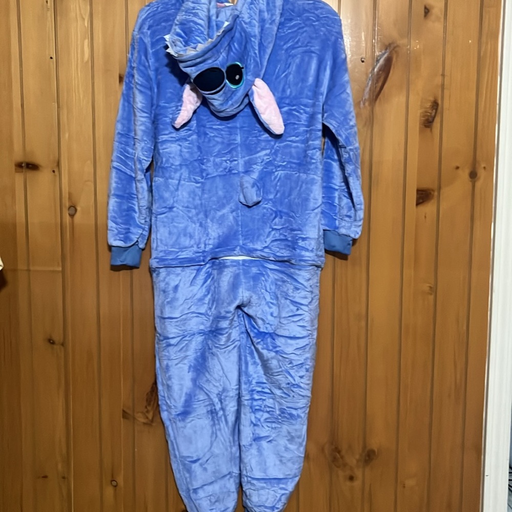 Stitch Onesie - Picture 4 of 8